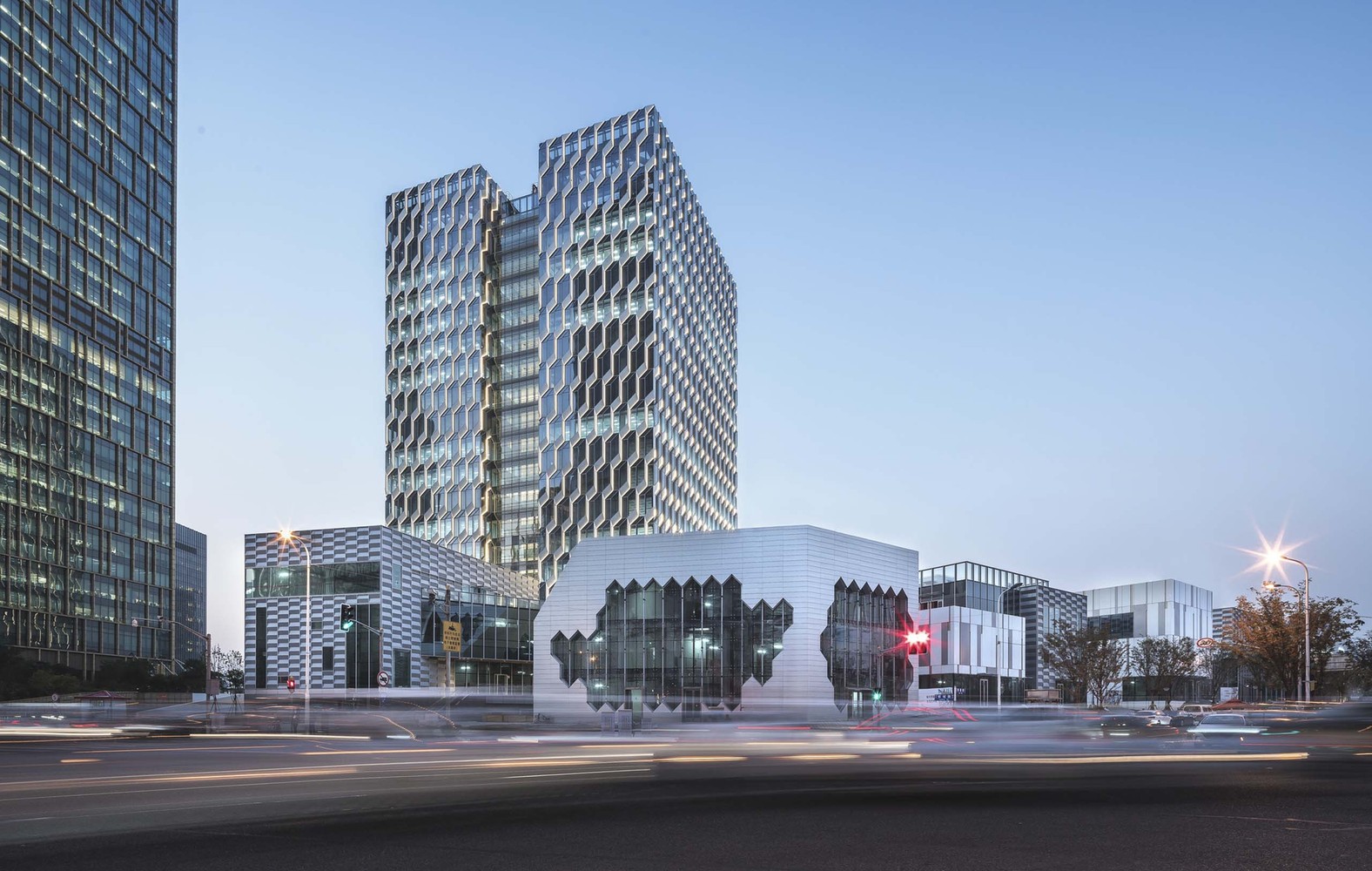 瑞明大厦招租进行中，精装，毛坯都有